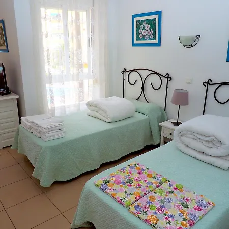 Apartamento Intercentro Algarrobo-costa Turísticos -inmobiliaria
