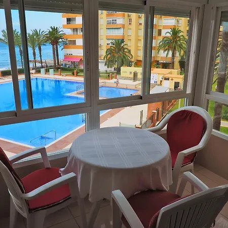 Apartamento Intercentro Algarrobo-costa Turísticos -inmobiliaria *