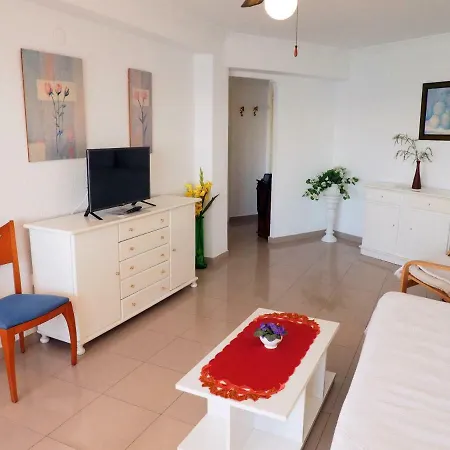 Apartamento Intercentro Algarrobo-costa Turísticos -inmobiliaria